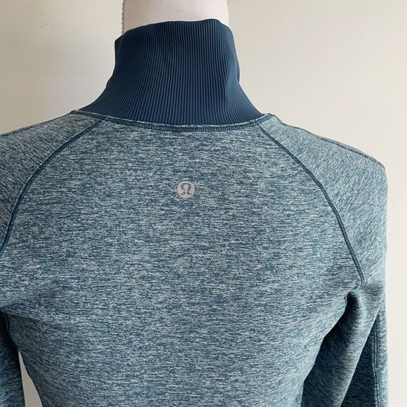 Lululemon always alert 1/2 zip - Picture 11 of 11